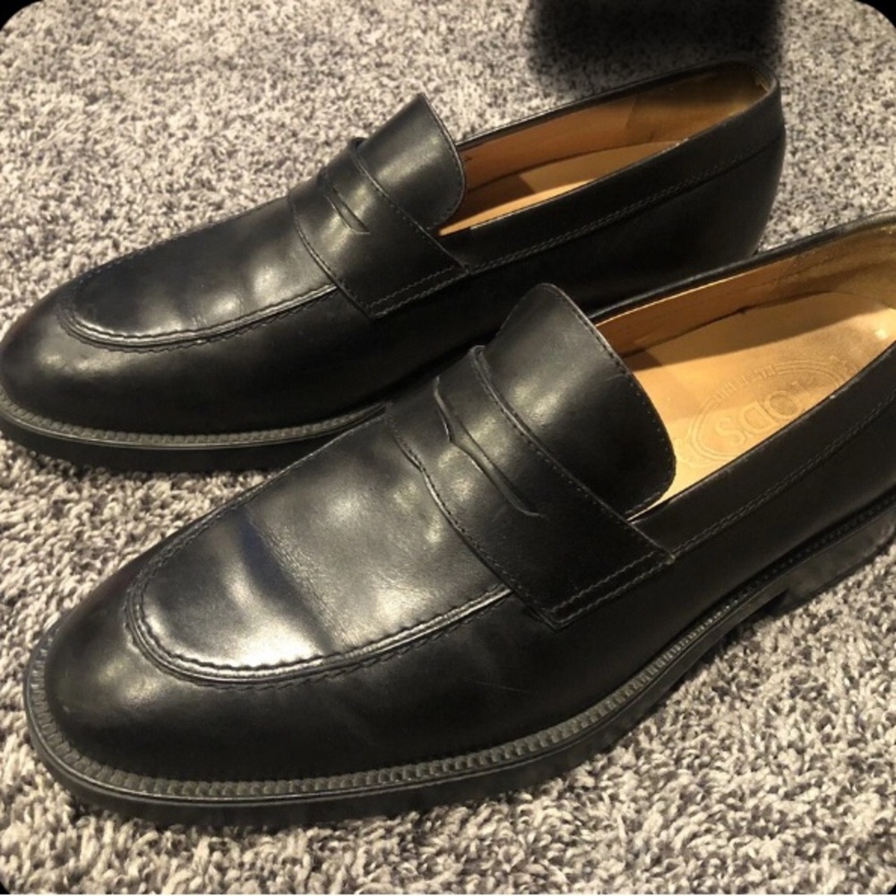 Timeless Black Leather Penny Loafers